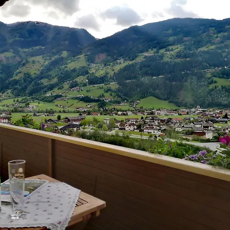 Haus Talblick شقة *